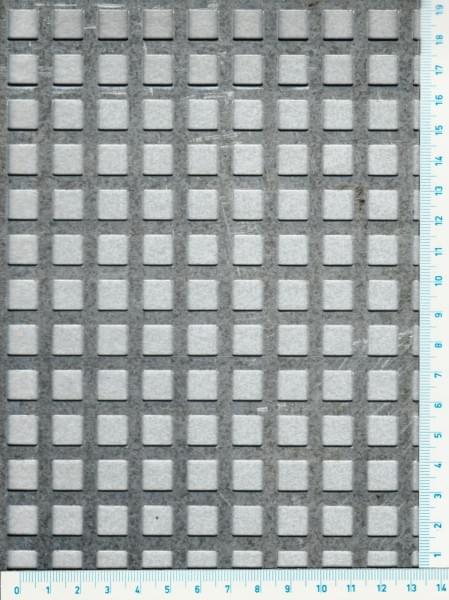 Děrovaný nerezový plech Qg 10-15 (tl.1.50 x 1000 x 2000)
